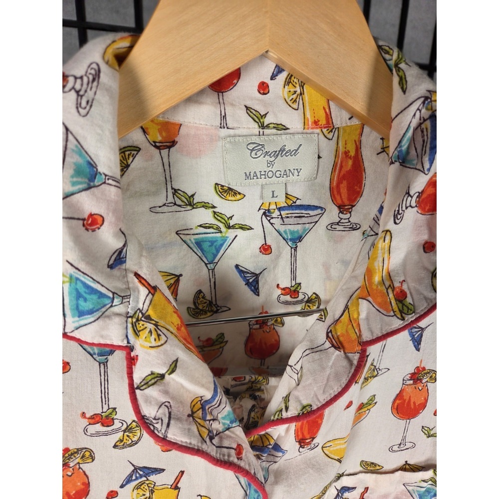 Crafted By MAHOGANY Tiki Resort Vacation Pajama Set Size L Top & Shorts - Picture 2 of 7
